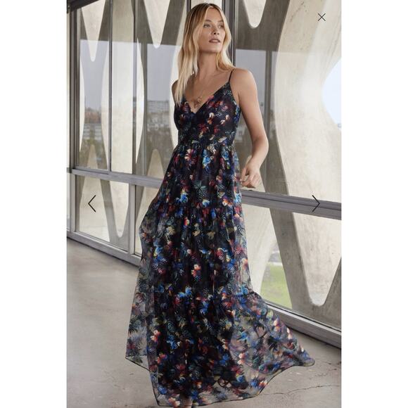 Johnny Was Dresses & Skirts - NWT Johnny Was Papillon Embroidered Maxi Dress Size 6